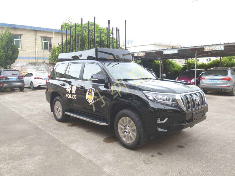 丰田普拉多3500干扰车