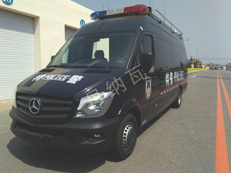 奔驰Spinter515D特警指挥车