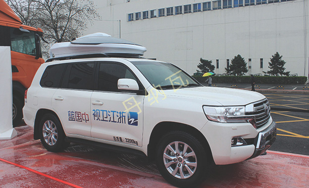 丰田陆地巡洋舰4600转播车